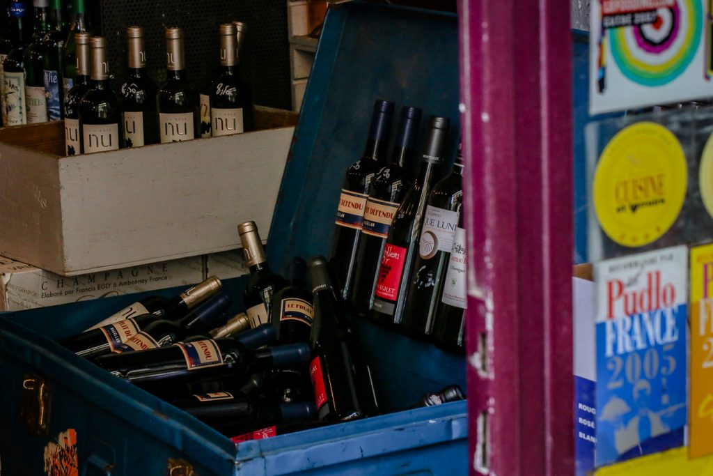 LA PART DES ANGES Caviste Cave à manger Dégustation Vins Nature Nice 17 rue Gubernatis Nice France