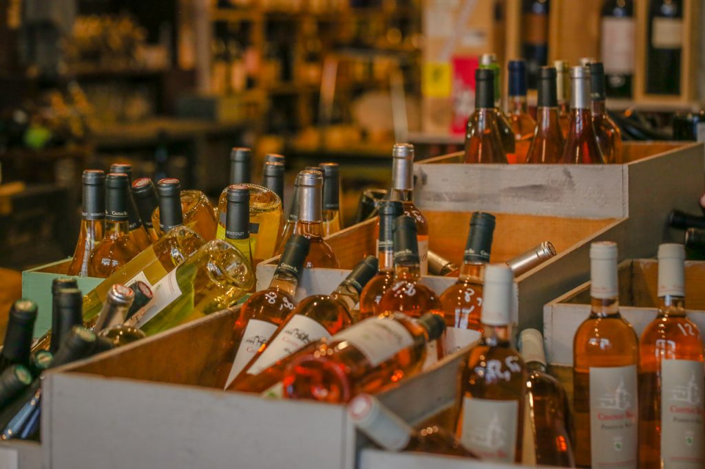 LA PART DES ANGES Caviste Cave à manger Dégustation Vins Nature Nice 17 rue Gubernatis Nice France