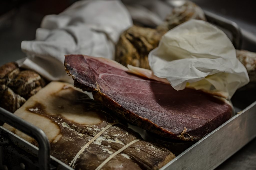 LA PART DES ANGES Caviste Cave à manger Dégustation Vins Nature Nice 17 rue Gubernatis Nice France