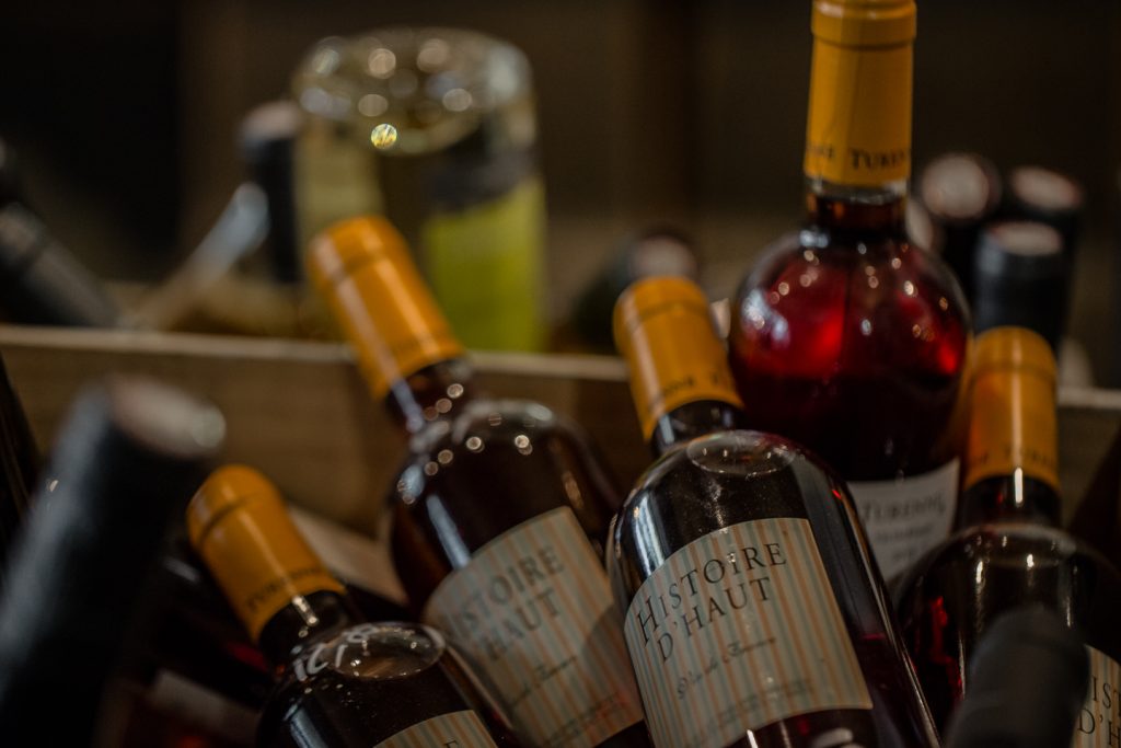 LA PART DES ANGES Caviste Cave à manger Dégustation Vins Nature Nice 17 rue Gubernatis Nice France