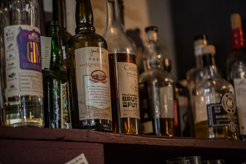 LA PART DES ANGES Caviste Cave à manger Dégustation Vins Nature Nice 17 rue Gubernatis Nice France