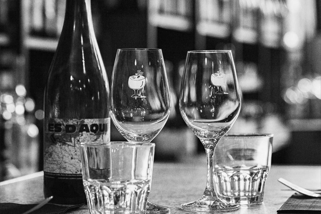 LA PART DES ANGES Caviste Cave à manger Dégustation Vins Nature Nice 17 rue Gubernatis Nice France