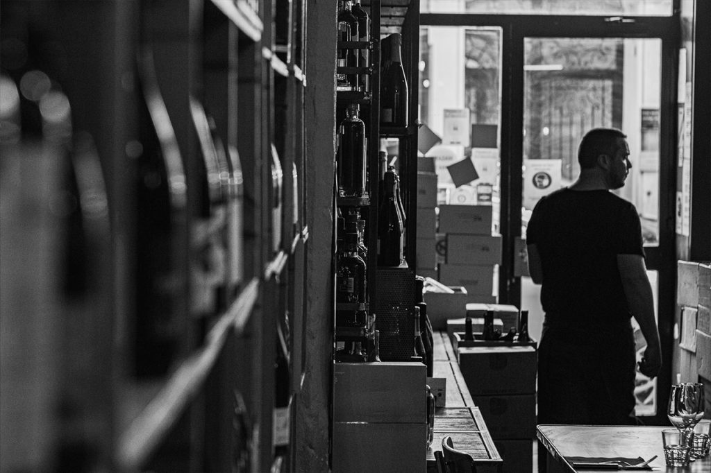 LA PART DES ANGES Caviste Cave à manger Dégustation Vins Nature Nice 17 rue Gubernatis Nice France