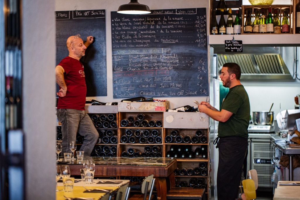 LA PART DES ANGES Caviste Cave à manger Dégustation Vins Nature Nice 17 rue Gubernatis Nice France